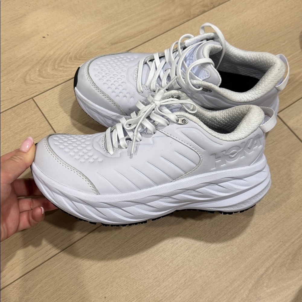 Hoka Men's White Athletic Running Shoes 7.5 Women’s 9